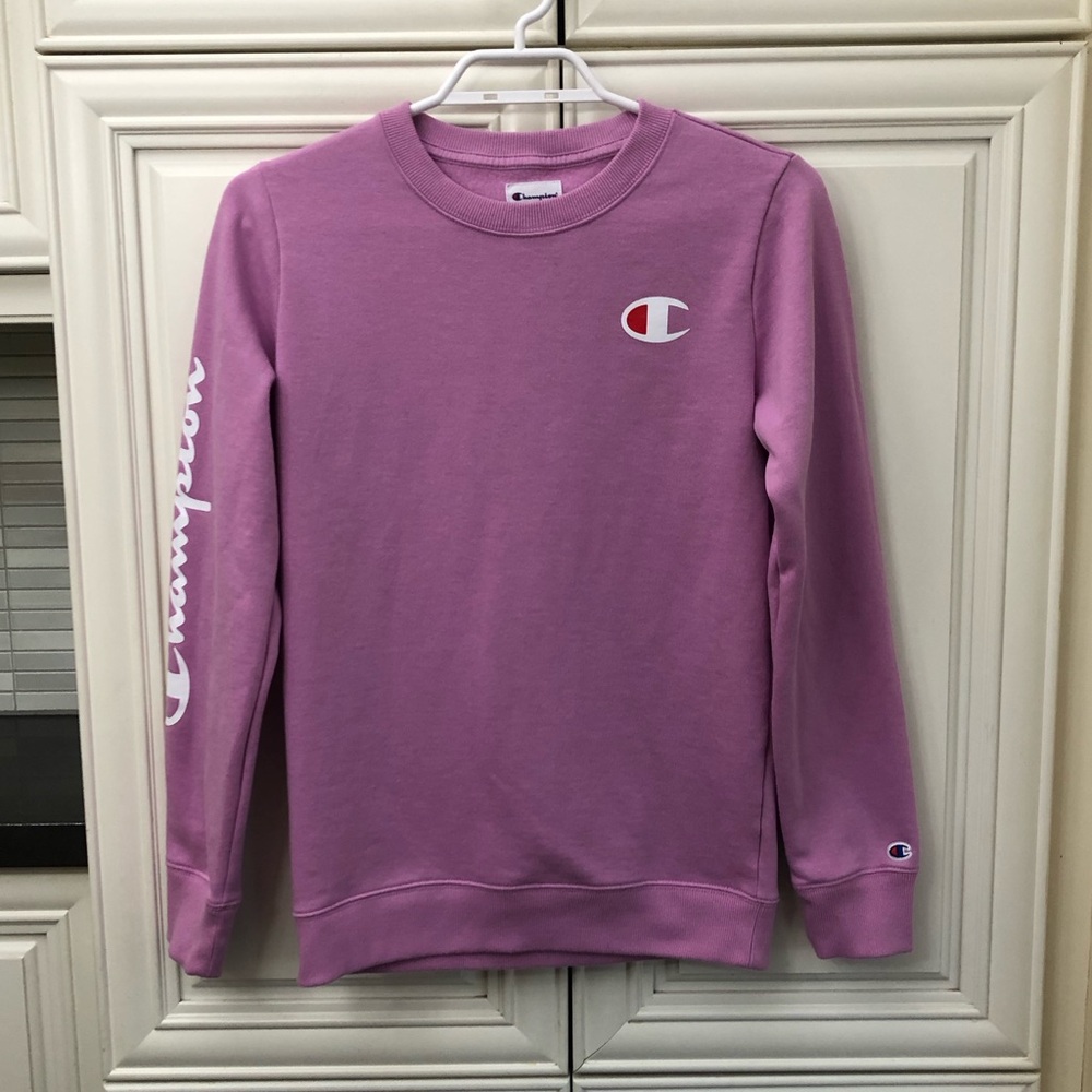 Champion girl’s logo sweatshirt